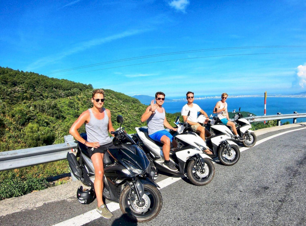 For a memorable experience throughout the journey, visitors can choose to travel to Hoi An by motorbike